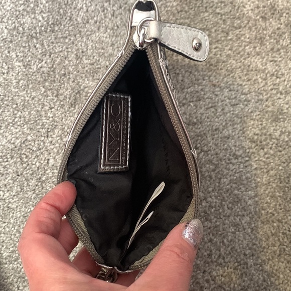NY & Co wallet and matching chain purse - Picture 6 of 6